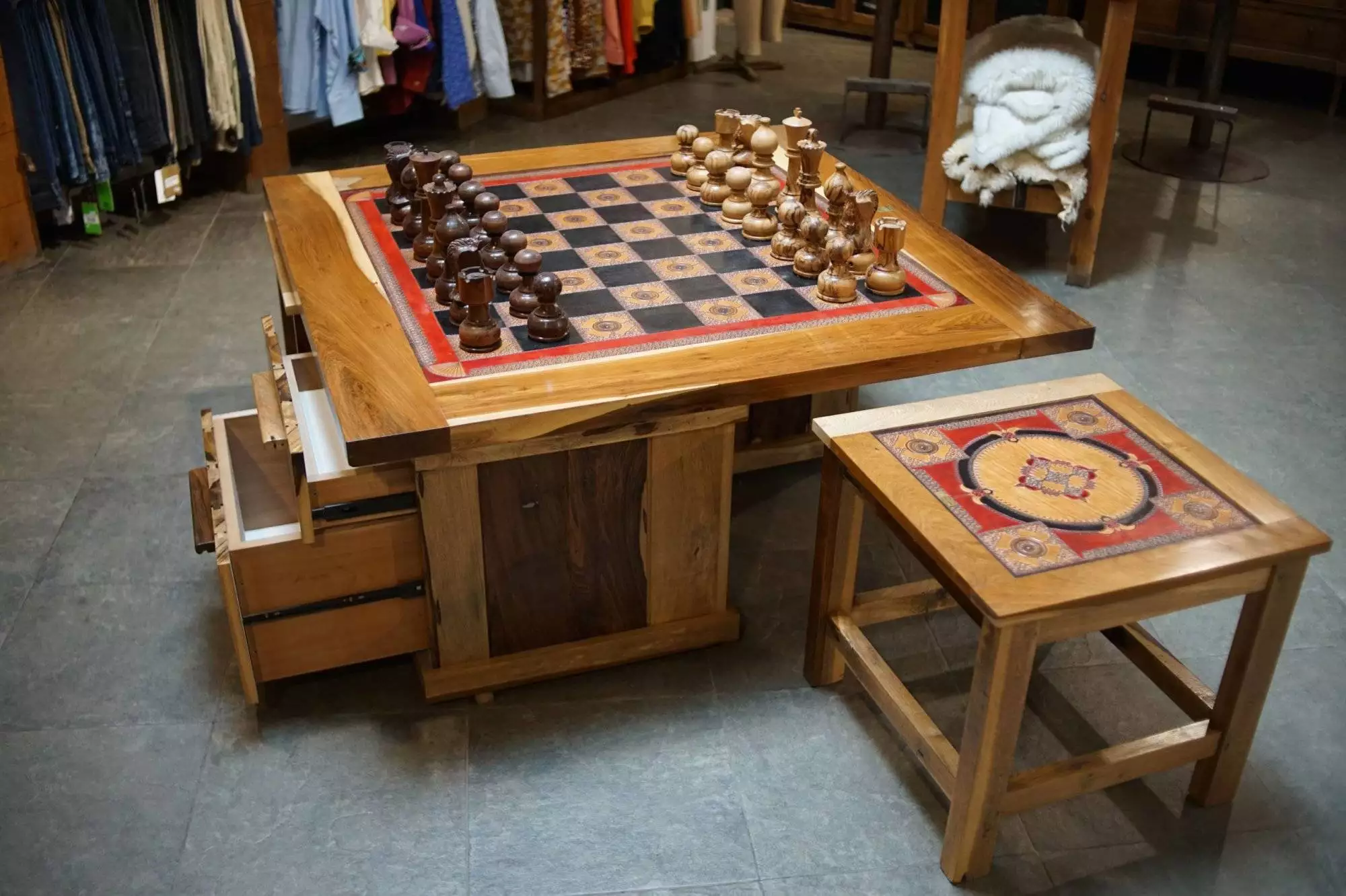 Mesa de ajedrez gigante. - Image 2